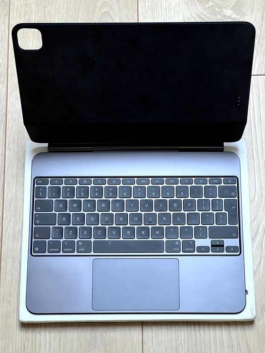 Tastatura Apple Magic Keyboard iPad Pro 12.9"