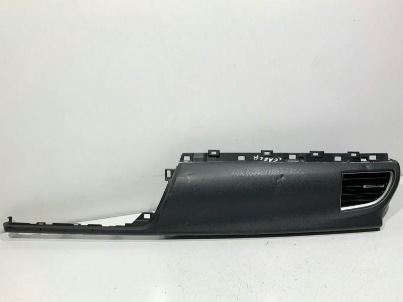 Grila ventilatie dreapta fata cu ornament bord Toyota Corolla 55470-02
