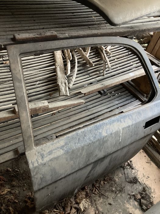 Волга ГАЗ 2410 - 4 врати и 4 калника