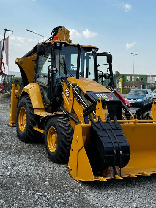 Închirieri Utilaje construcții și Camioane 8x4
