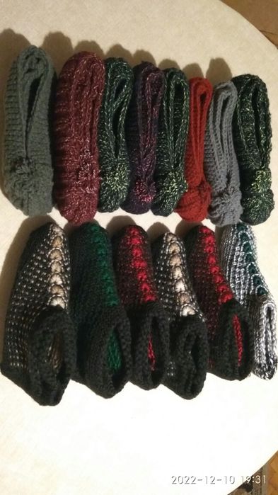 Мъжки терлици - 2модела, различни разцветки, ръчно плетени