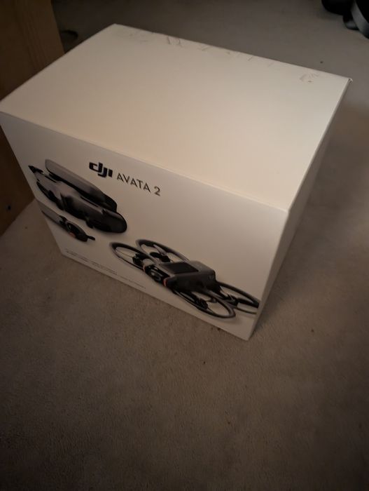 Dji Avata 2, 3 baterii plus Controller fpv