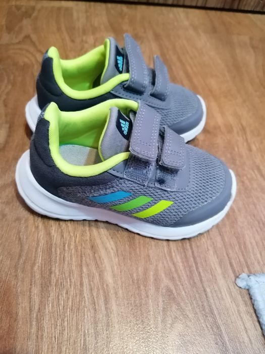 Adidas pentru bebeluși