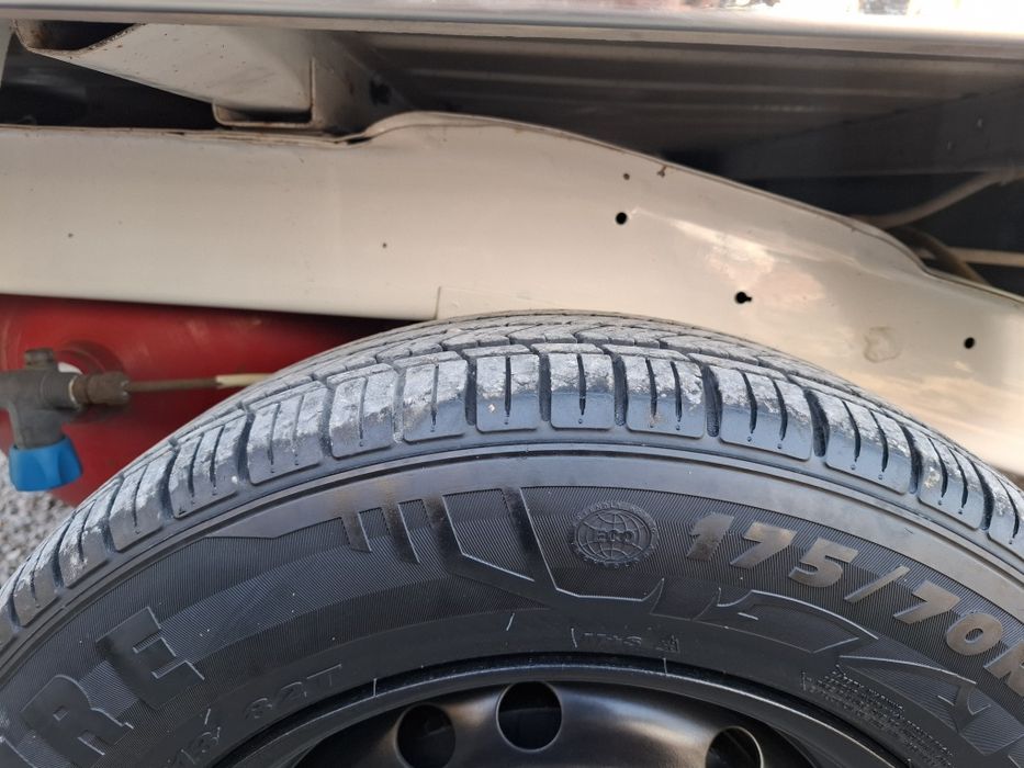 Бир кул мошина пробег 75000 халол юрган краскаси тоза матор очилмаган