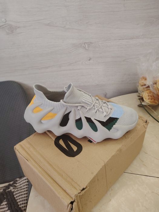 Продам кросовки.