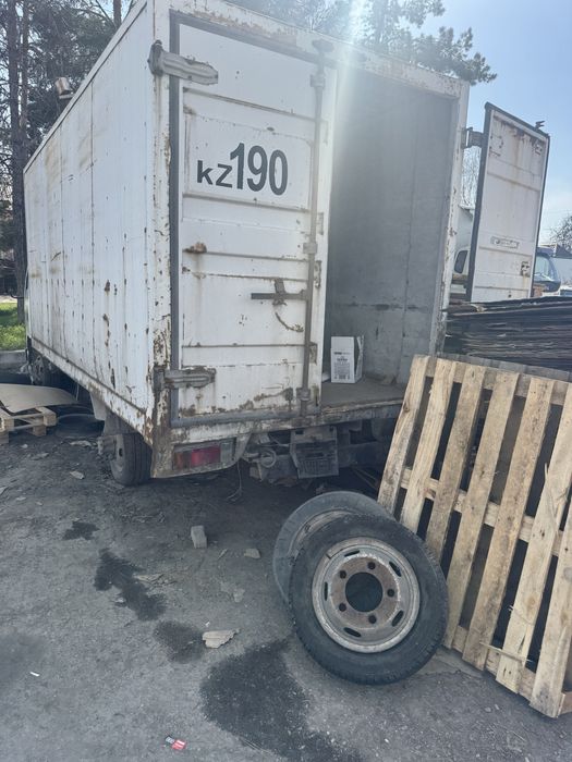 Продам будку на грузовик