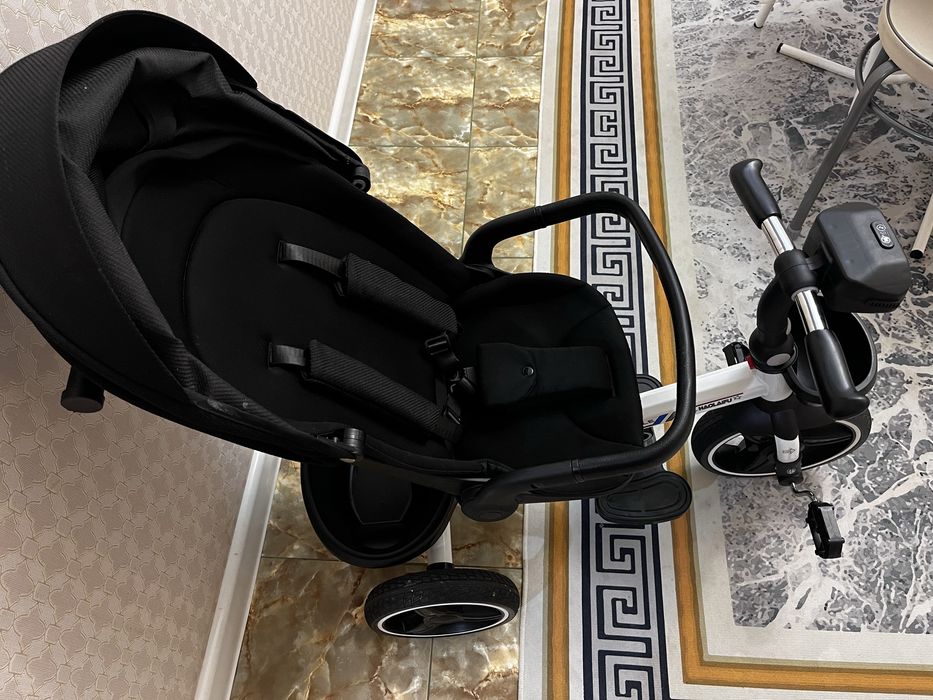 Трехколесный велосипед