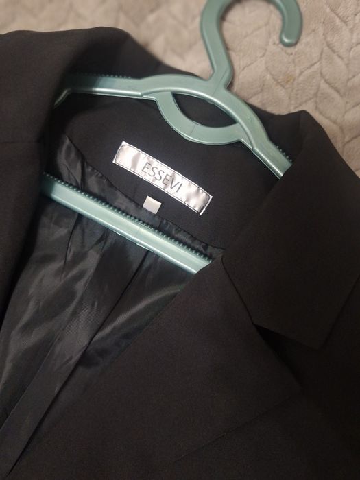 Пиджак женский 42