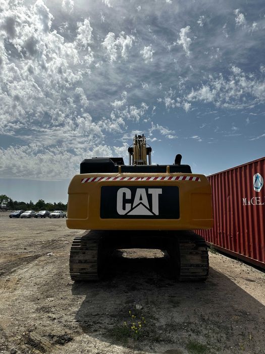 Верижен Багер CATERPILLAR  330DLN