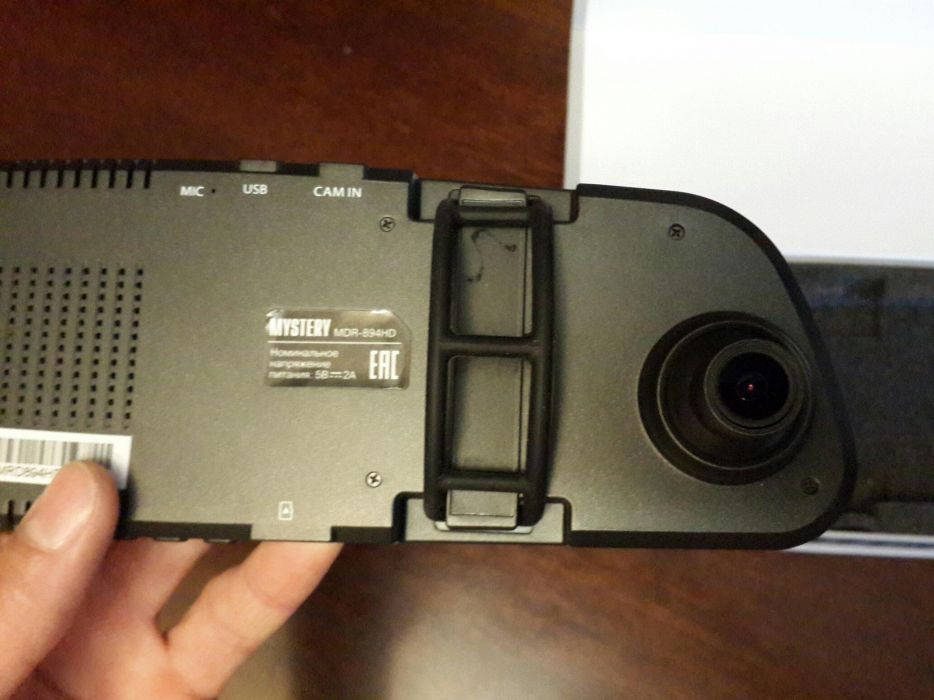 Зеркало-видеорегистратор