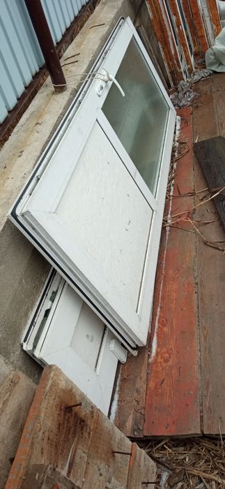 Витраж и двери...