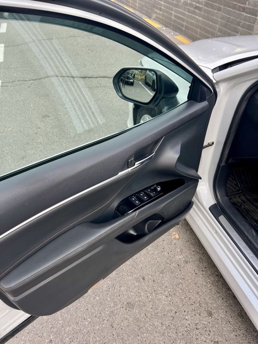 Тойтота Камри 70