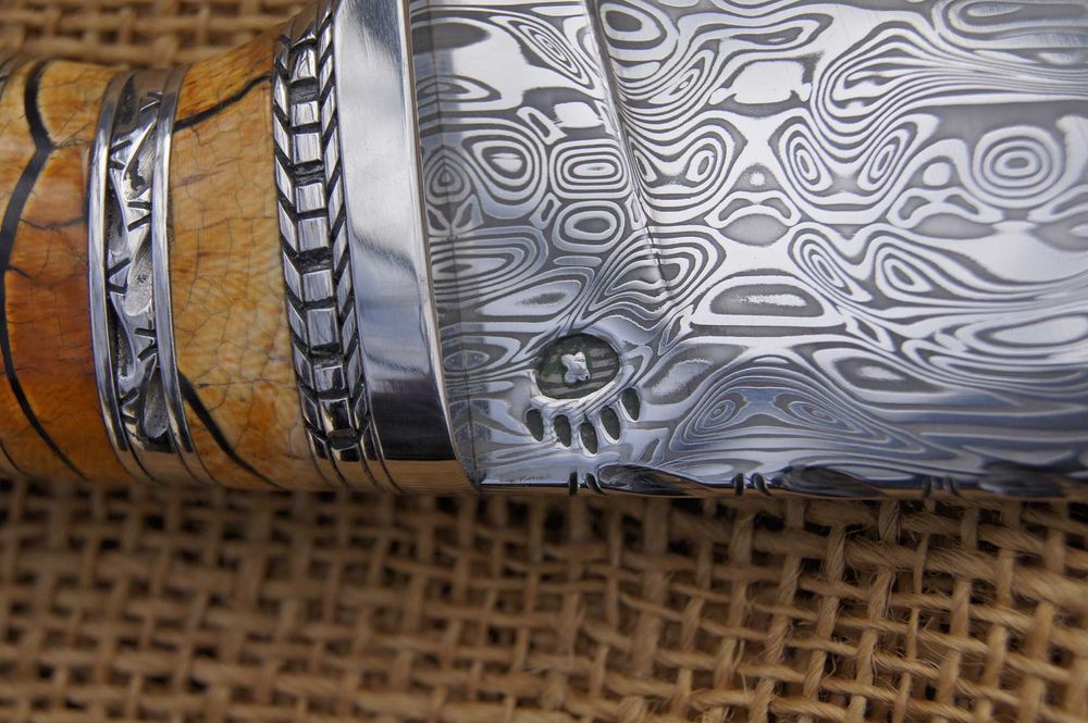 ЛОВЕН НОЖ РЪЧНА ИЗРАБОТКА