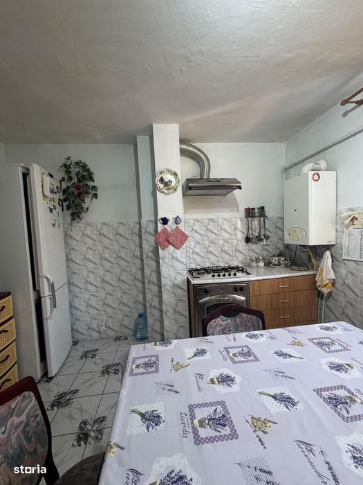 Apartament cu 3 camere Cartier Mal