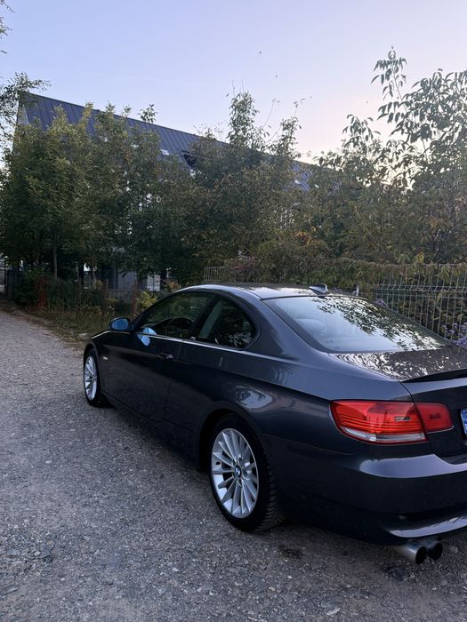 BMW Seria 3 2009 — imagine 4