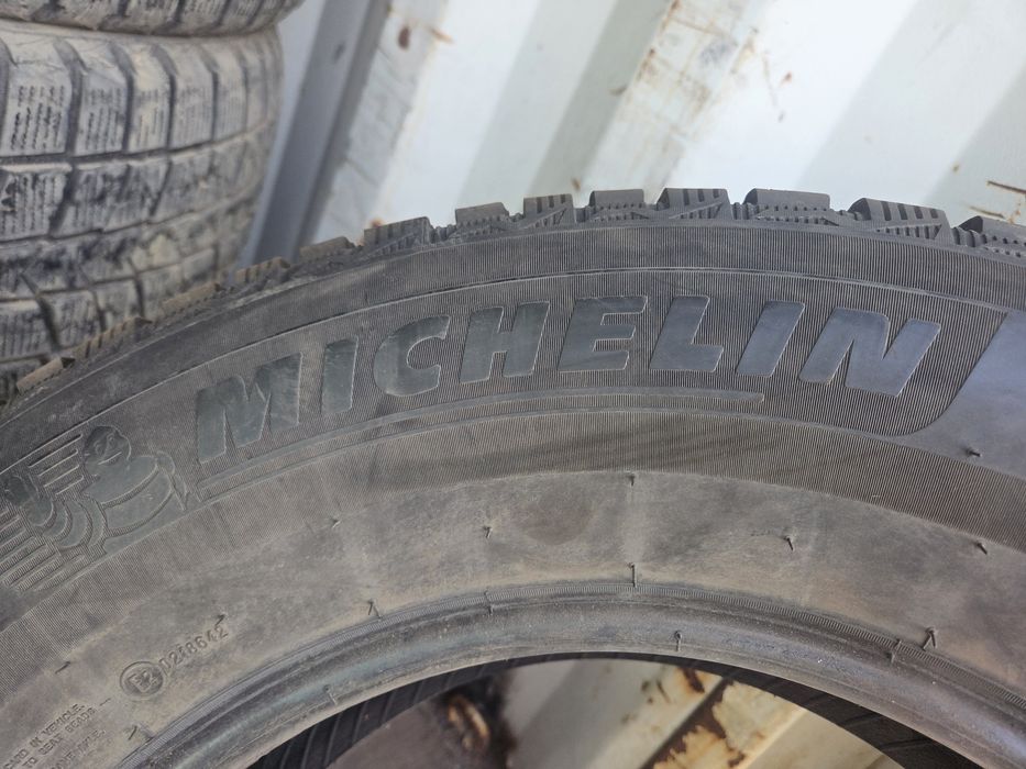 Продаю резину 265*65 R17