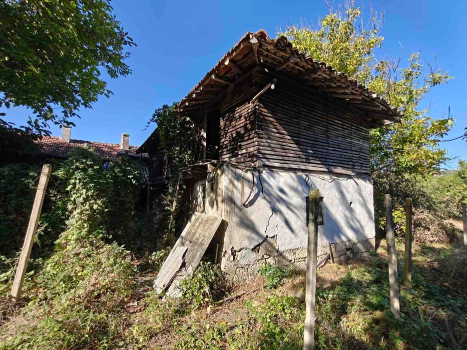 Продава се Къща в Разград, Освобождение - 120 кв.м за 149 €/кв.м - Снимка #2