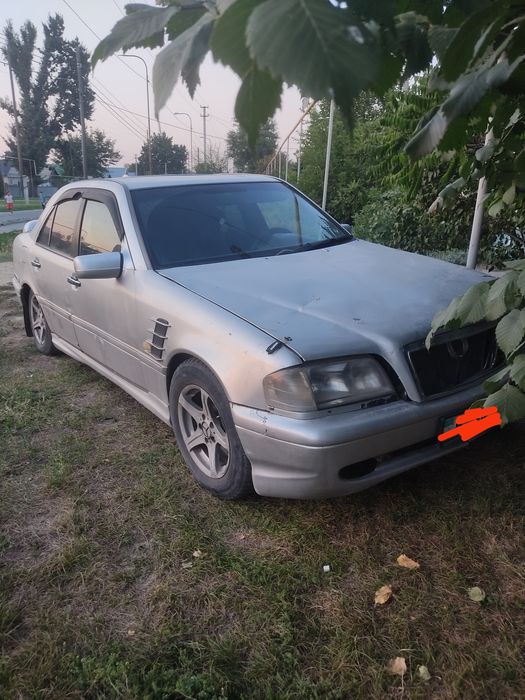 Мерс с класс 2.8