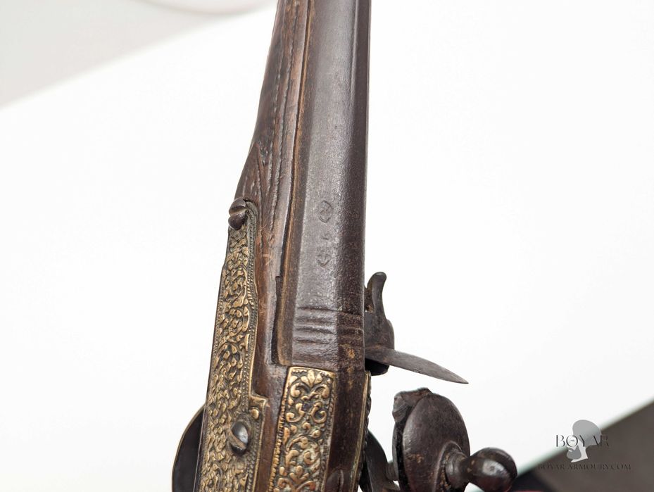 Кремъчен сребърен турски пищов