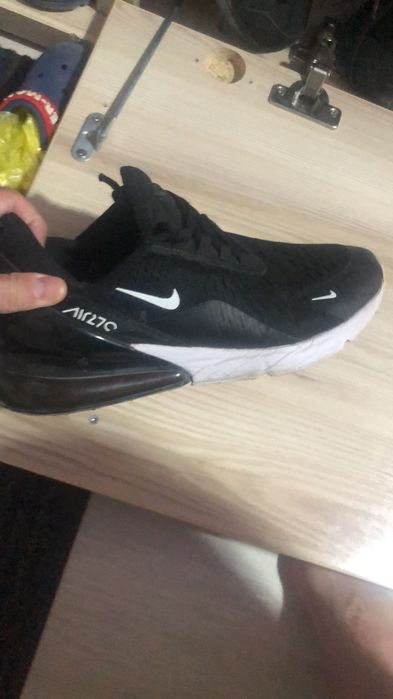 Кроссовки Nike 270 Air max