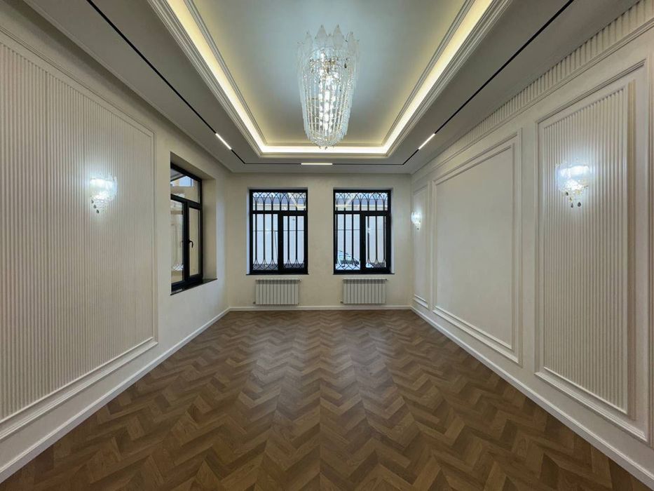 Продаётся Евро Дом, Циалковского, 3 сотки, 3 уровня