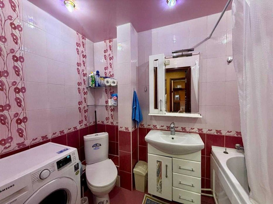 Продам 2 комнатную в ЦЕНТРЕ!