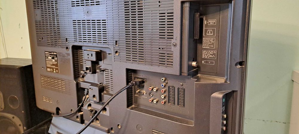 Продавам Перфектен телевизор Sony Bravia KDL32S3010