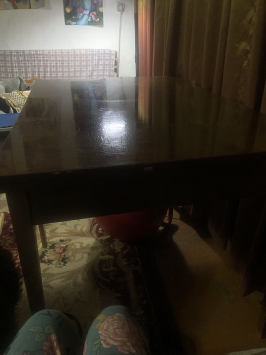 Гостинный стол гдр прочный бу