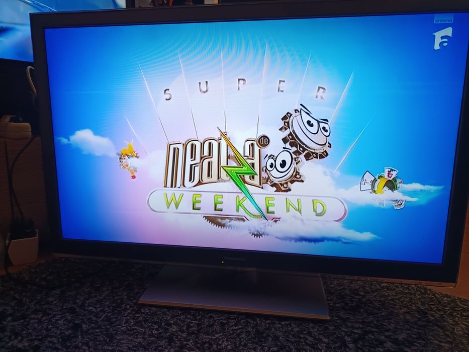 2Tv led Smart  Telefunken și Panasonic diagonala 81cm.