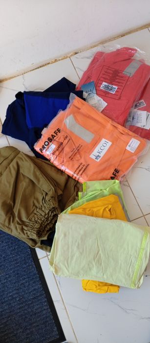 Продам спецодежду, ботинки