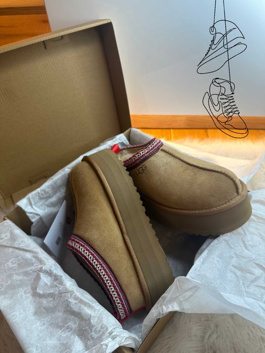UGG Tazz - crem 38 (adidasi)