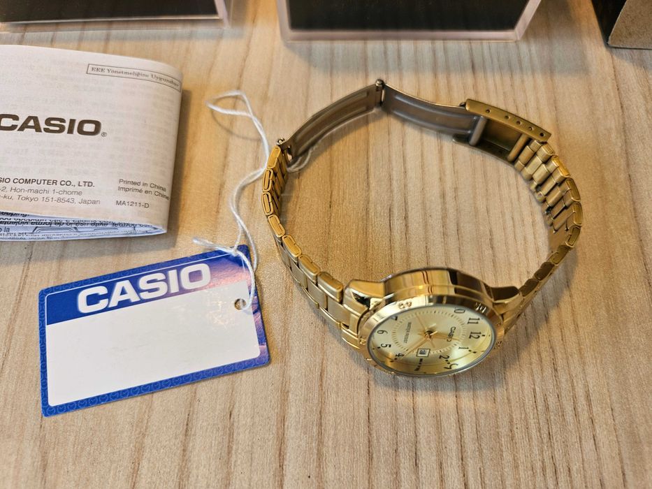 Часовник CASIO LTP-V004-9BUDF НОВ Дамски аналогов златист JAPAN с дата