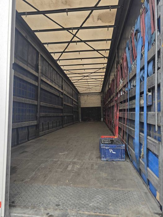 Vand semiremorca O4 SCHMITZ CARGOBULL