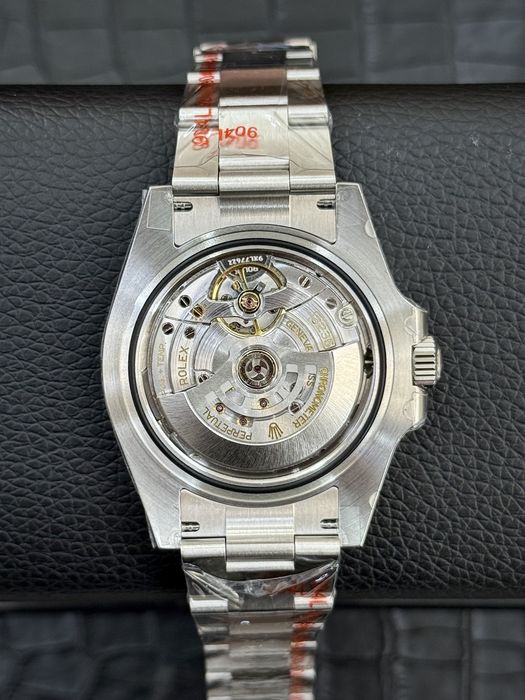 Rolex Submariner Date 41mm  ETA 3235