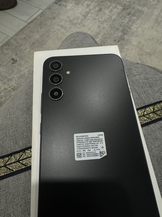 Samsung A34 128gb черный в идеале