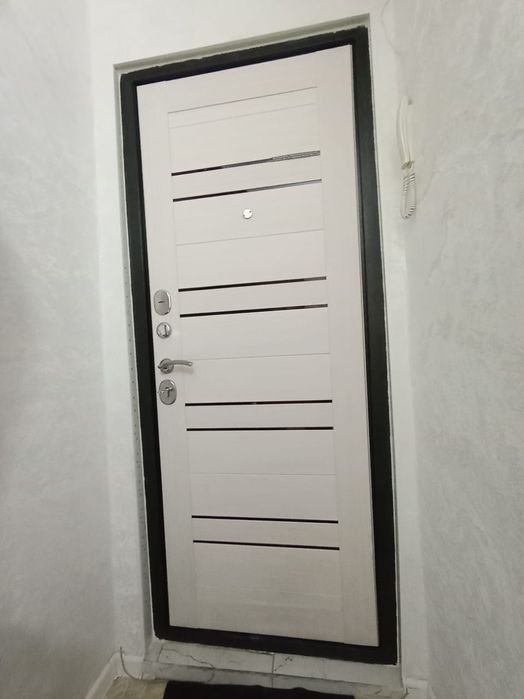 Продам 2-ком квартуру в центре города