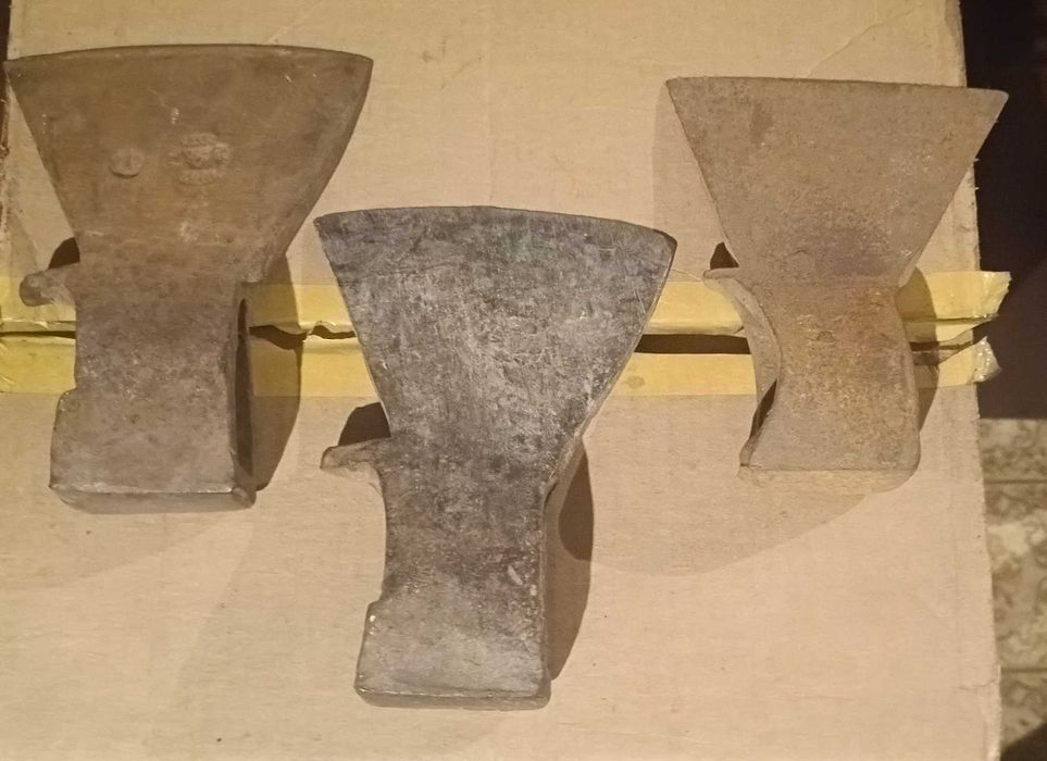 Топоры СССР,   грабли новые