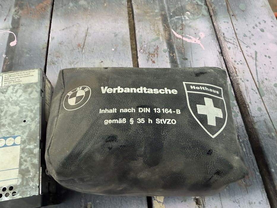 Продам магнитолу bmw e38