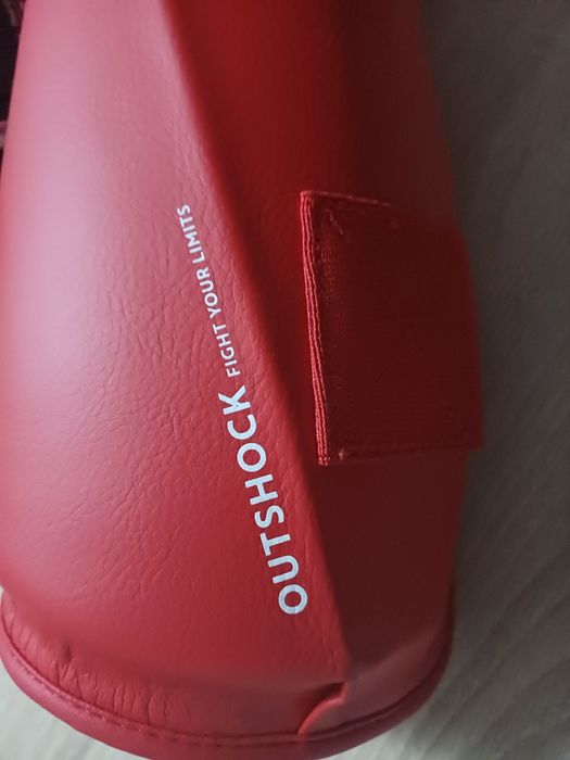 Echipament MMA/BOX , manusi si tibiere Outshock