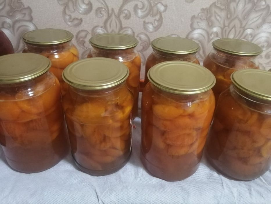 г.Туркестан Банка огурцы, варенье, компот