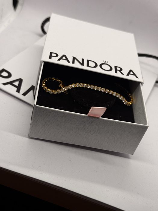 Pandora гривна Пандора