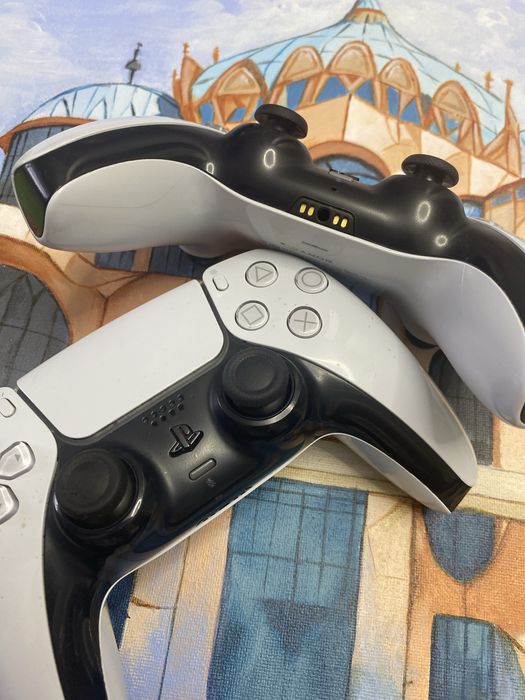 Продам джойстик Playstation 5 PS