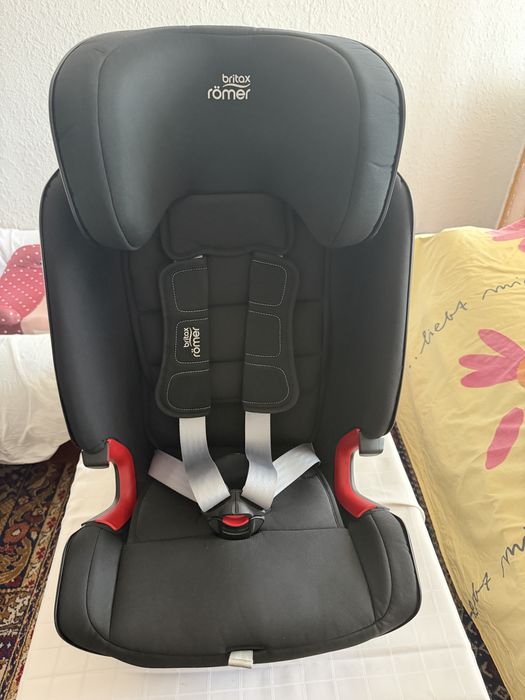 Стол за кола ISOFIX Britax Romer Advansafix IV R Cosmos Black, 9-36 кг