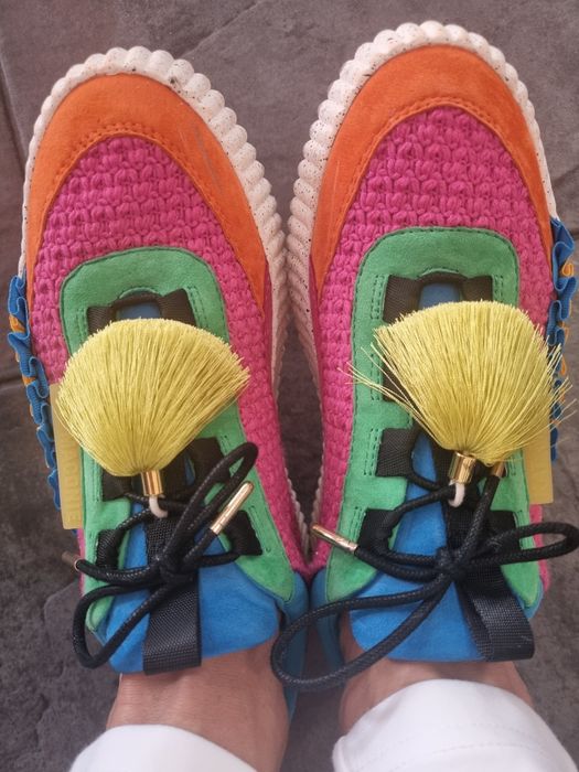 Сникърси Kat Maconie