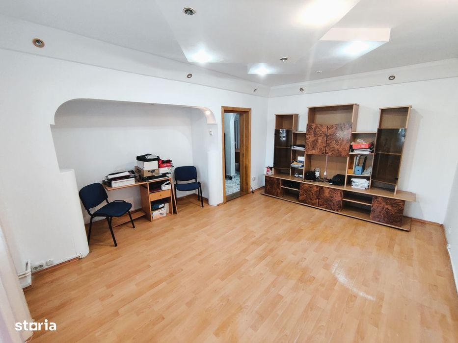 PARTICULAR Apartament de inchiriat 84mp 3cam parter Palatul Navigatiei