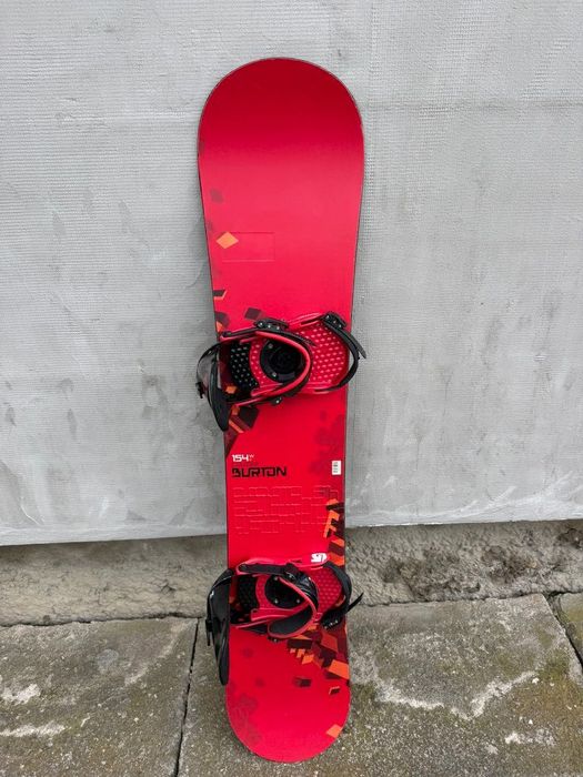 Placa snowboard Burton Cruzer V-Rocker 154cm wide cu legături Burton