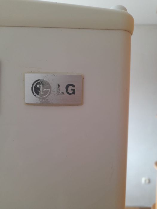 Продам холодильник LG