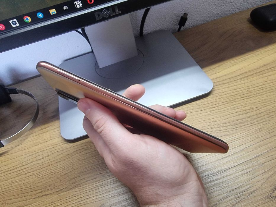 Xiaomi Redmi Note 10 Pro 6/128 + huse + încărcător rapid