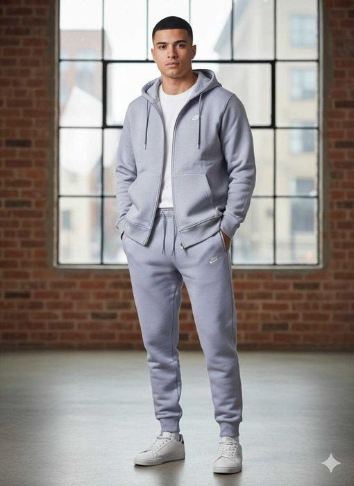 Nike Анцуг – Стил и Комфорт всеки ден!