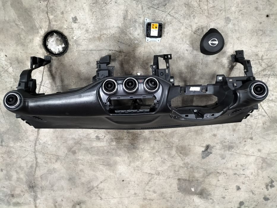 Арматурно табло Nissan Juke / Нисан Джук 2023г.